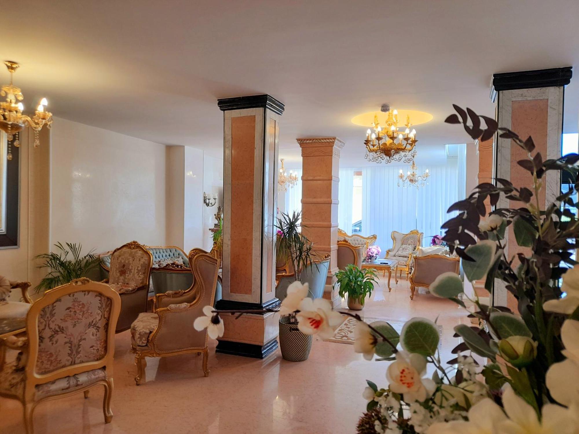 Hotel Royal Paris Ivry Exterior photo